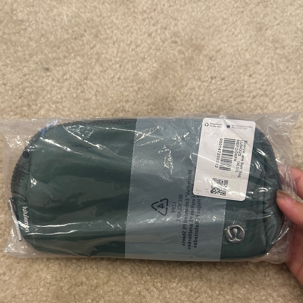 Lululemon BNWT Everywhere Belt Bag